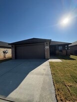 6507 Athens St in Timbercreek Canyon, TX - Building Photo