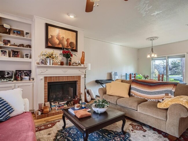 property at 1626 Palma Plaza