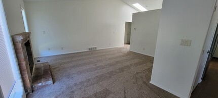 MP88-N.Old Fort Drive in Spokane, WA - Foto de edificio - Interior Photo