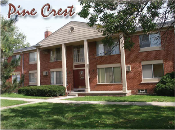 Pinecrest Apartments in Warren, MI - Building Photo