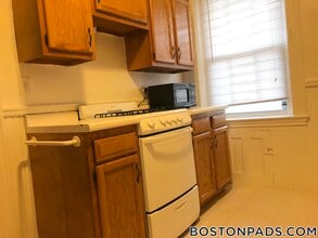 134 Englewood Ave in Boston, MA - Building Photo - Building Photo