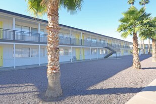 Casa Paradise Apartments