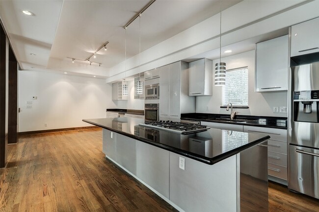 property at 1820 Prospect St