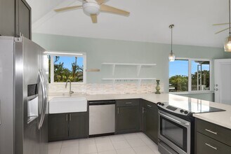 73-4338-4338 Koi Koi St in Kailua Kona, HI - Building Photo - Building Photo