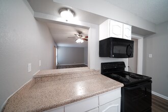 5221 Bonita Ave in Dallas, TX - Building Photo - Building Photo