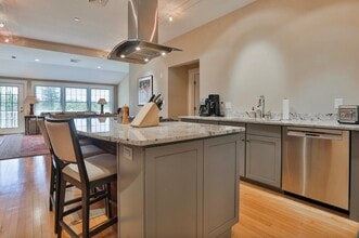 26 N Main St in Mont Vernon, NH - Building Photo - Building Photo