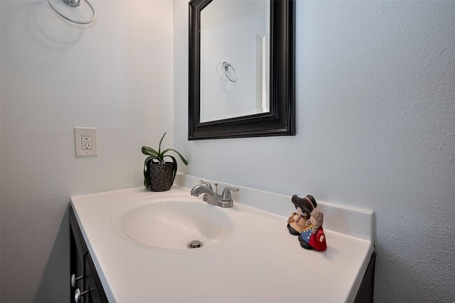 property at 10176 Oakberry St