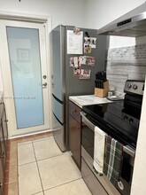 4485 SW 7th St-Unit -4487 in Coral Gables, FL - Building Photo - Building Photo