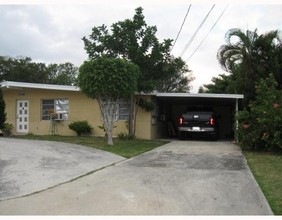 508-705 Palm Ave in Fort Pierce, FL - Building Photo - Building Photo