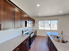 291 N Gibbons Ln in Lehi, UT - Building Photo - Building Photo