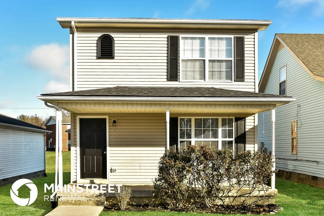 2607 Landrum Ct in Springfield, TN - Foto de edificio