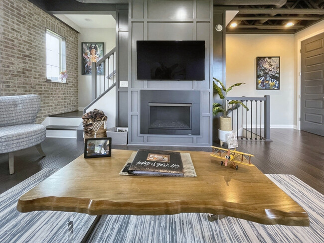 property at 1207 Parklake Row