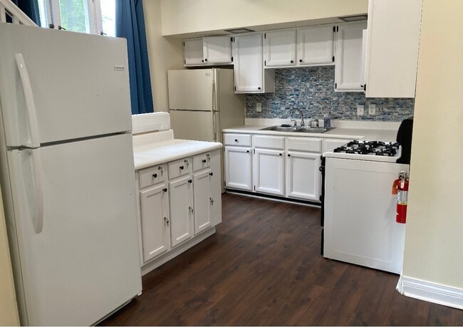 212 E South St in South Bend, IN - Building Photo - Building Photo