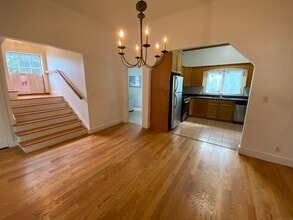 143 Peters Ln in Middlefield, CT - Building Photo - Building Photo