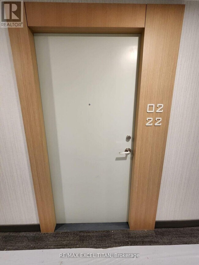 1100 Sheppard Ave W in Toronto, ON - Building Photo - Building Photo