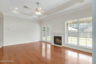 133 Herlil Cir in Carencro, LA - Building Photo - Building Photo