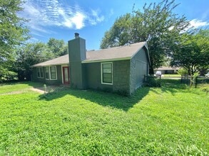 11307 S Ash St in Jenks, OK - Foto de edificio - Building Photo
