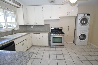 9310 Crebs Ave in Los Angeles, CA - Building Photo - Building Photo
