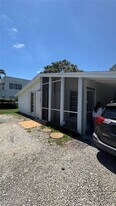 11600 NE 6th Ave in Biscayne Park, FL - Building Photo