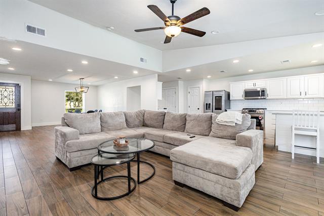 1616 Montana Trail in Plano, TX - Building Photo - Building Photo