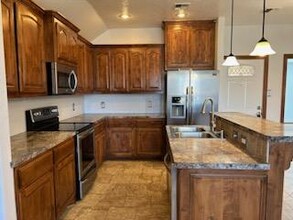 4408 SW Brandon Ln in Lawton, OK - Foto de edificio - Building Photo