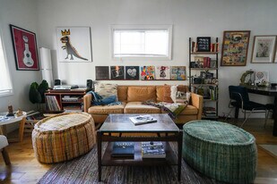 1631 Morton Ave, Unit 1629 in Los Angeles, CA - Building Photo