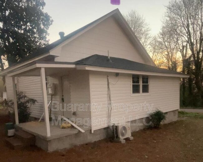 410 W I St in Erwin, NC - Building Photo - Building Photo