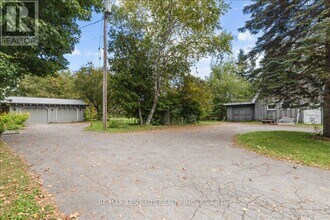2932 Carp Rd in Ottawa, ON - Building Photo - Building Photo