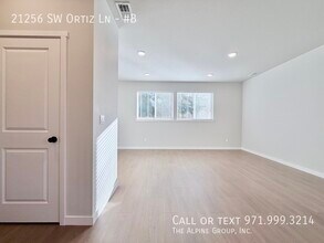 21256 SW Ortiz Ln in Beaverton, OR - Building Photo - Building Photo