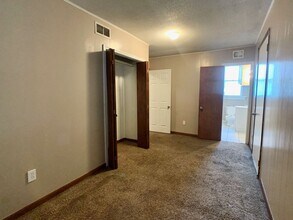 1716 Avenue A in Dodge City, KS - Building Photo - Building Photo