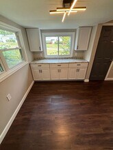 10327 Ashbrook Dr in St. Louis, MO - Building Photo - Building Photo