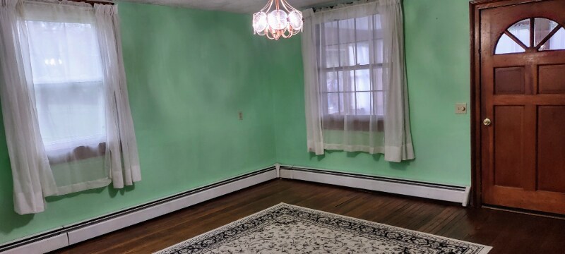 10690 Elgin Rd in Corry, PA - Building Photo