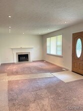 10506 Delray Rd in Glen Allen, VA - Building Photo - Building Photo