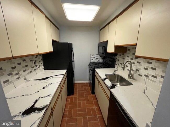 property at 9815 Hellingly Pl
