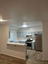 6545 Fulton Ave in Los Angeles, CA - Building Photo - Building Photo