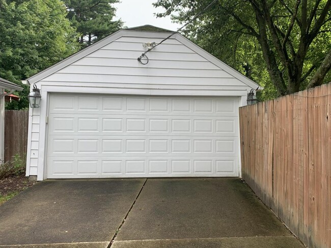 227 Ihrig Ave in Wooster, OH - Building Photo - Building Photo