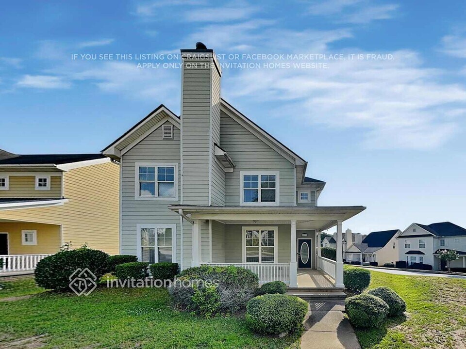 4612 Legacy Square in Atlanta, GA - Building Photo