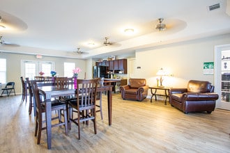 Cavalier Apartments II in Petersburg, VA - Building Photo - Interior Photo