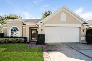 354 Hanging Moss Cir in Lake Mary, FL - Building Photo