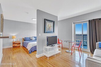 1706 Park Ave in Asbury Park, NJ - Building Photo - Building Photo