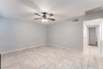 2732 Eldora Cir in Las Vegas, NV - Building Photo - Building Photo