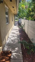2317 Liberty St-Unit -1 in Hollywood, FL - Building Photo - Building Photo