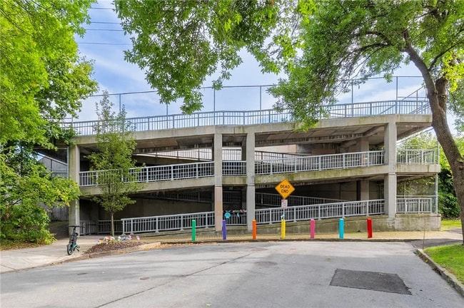 102 Colby St in Rochester, NY - Building Photo - Building Photo