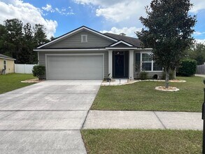 3611 Summit Oaks Dr in Green Cove Springs, FL - Building Photo - Building Photo