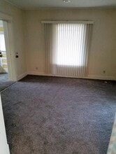 432 Riehl St in Waterloo, IA - Building Photo - Building Photo