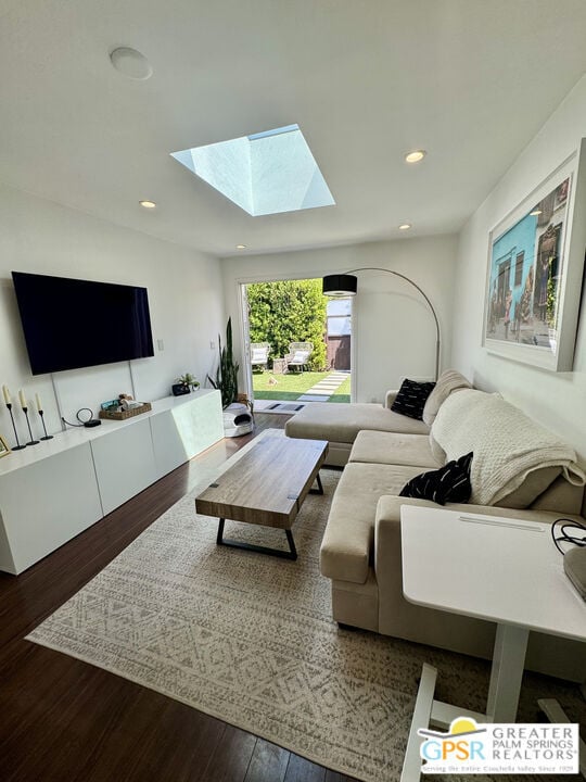 2032 Ocean Park Blvd in Santa Monica, CA - Building Photo - Building Photo