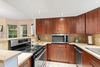 6364 La Costa Dr in Boca Raton, FL - Building Photo - Building Photo