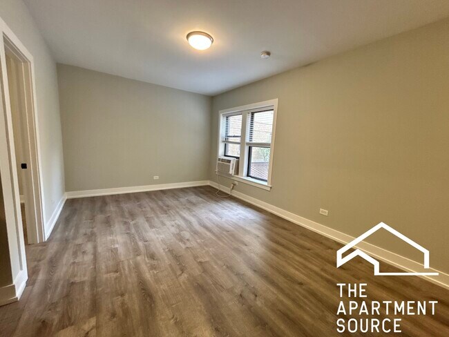 711 W Brompton Ave in Chicago, IL - Building Photo - Building Photo