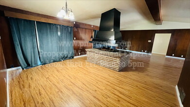 58 Bowman Rd in French Camp, CA - Building Photo - Building Photo