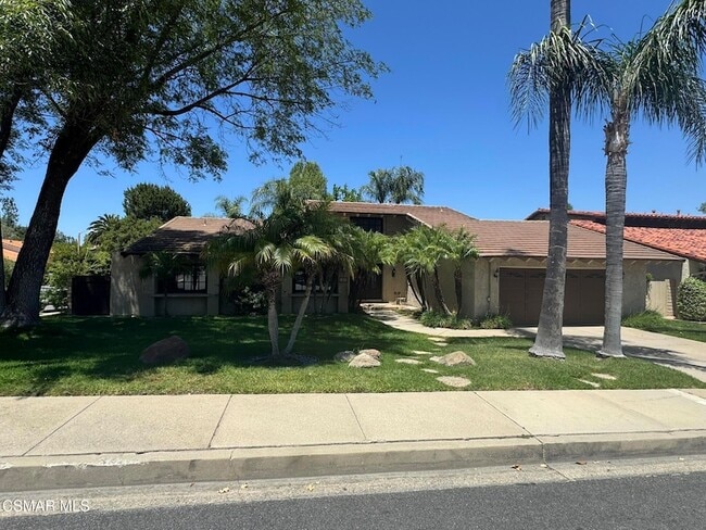 1832 Fallview Rd in Westlake Village, CA - Building Photo - Building Photo